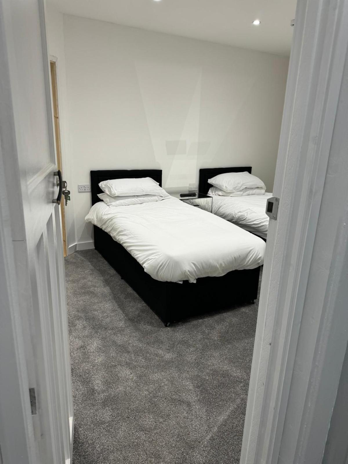 Bed and Breakfast New Station Newport  Exteriér fotografie